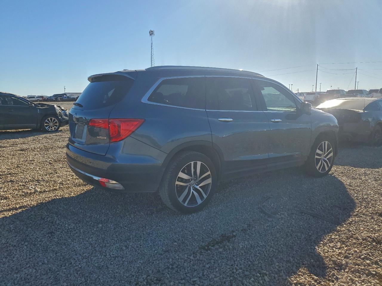 2017 HONDA PILOT
