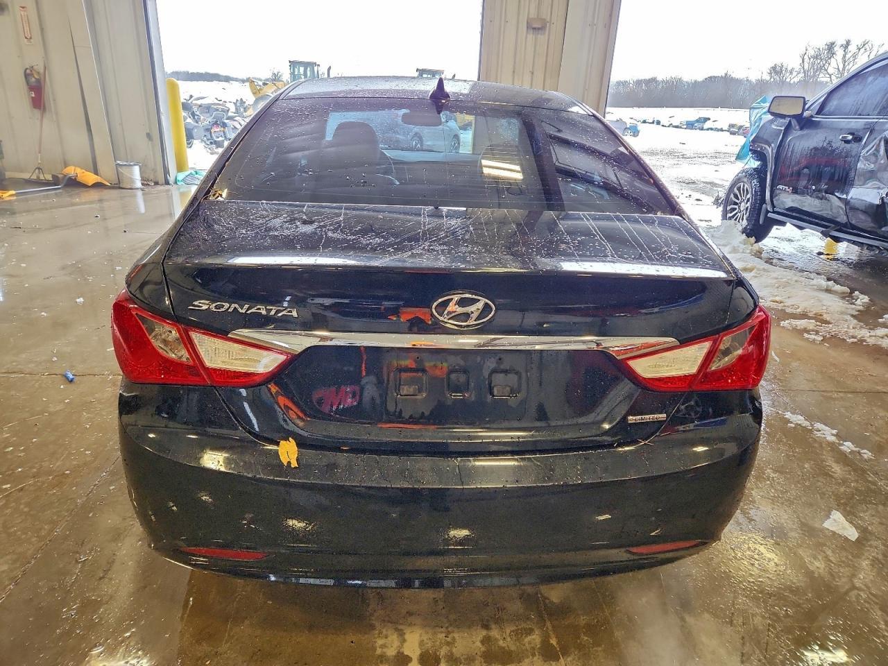 2011 HYUNDAI SONATA