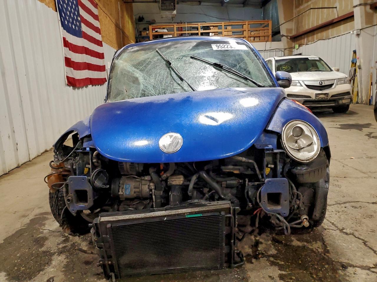 2004 VOLKSWAGEN Beetle