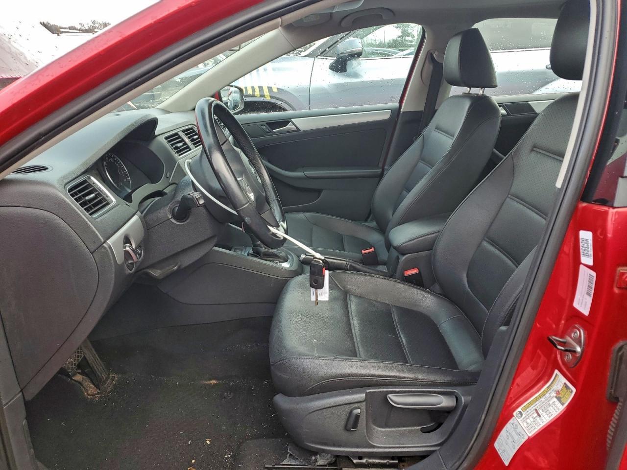 2013 VOLKSWAGEN JETTA