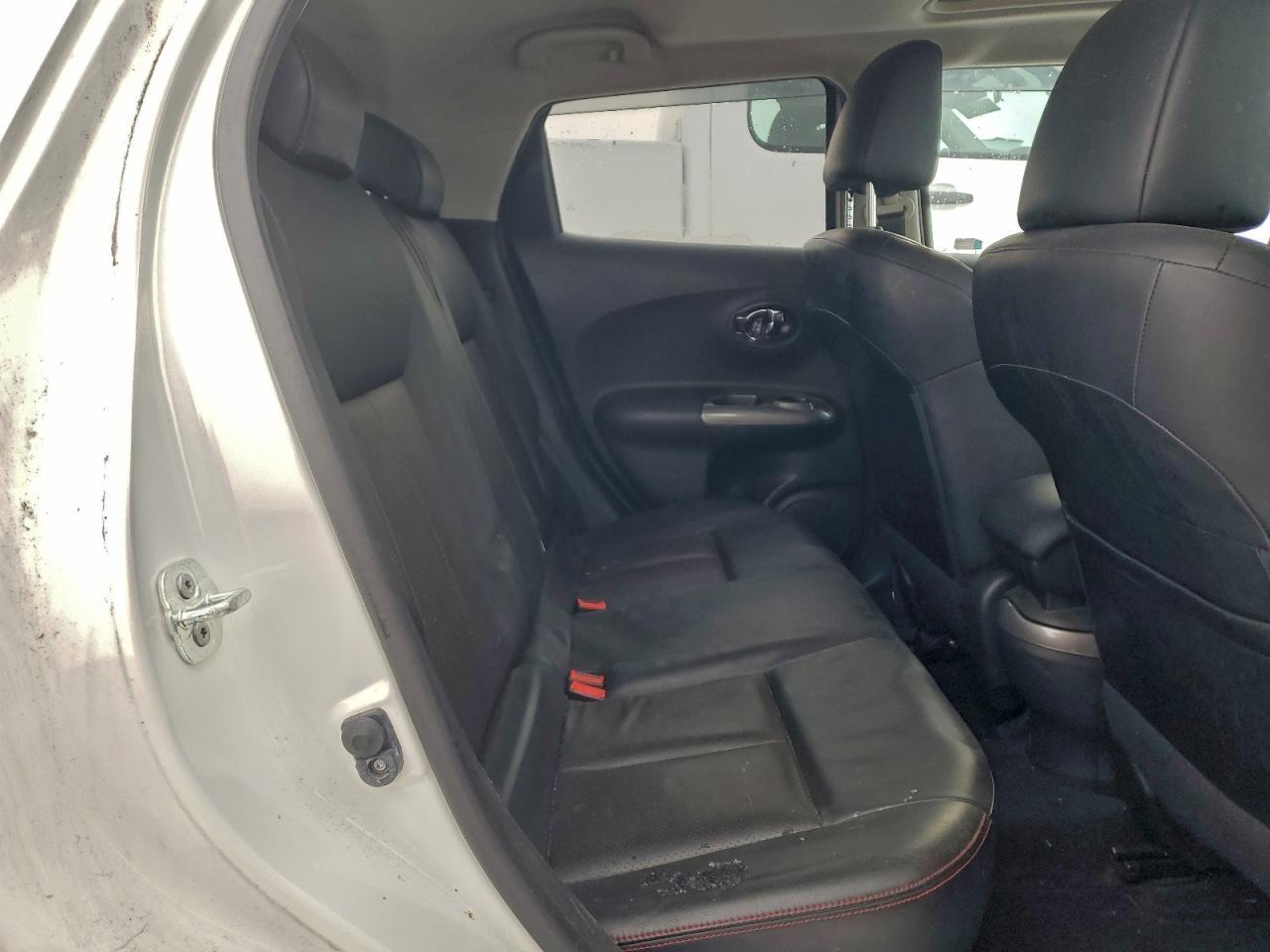 2015 NISSAN Juke