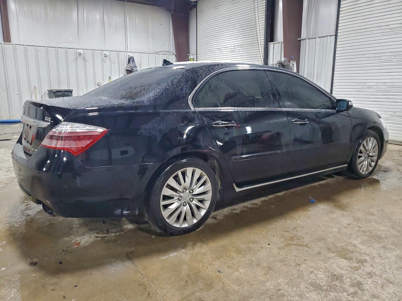 2011 ACURA RL