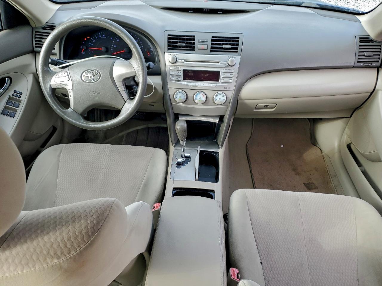 2011 TOYOTA CAMRY