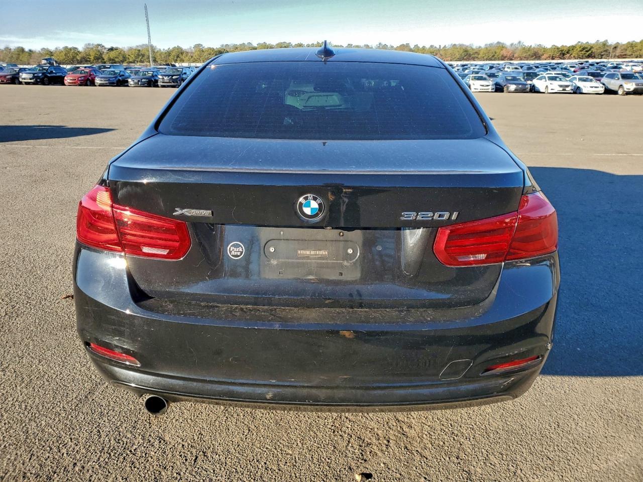 2018 BMW 3 SERIES