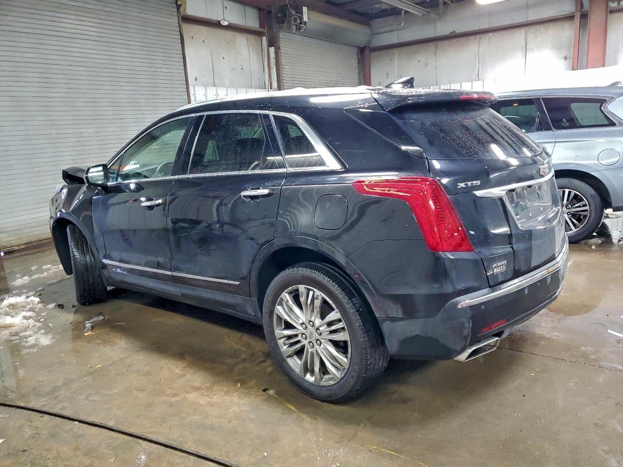 2018 CADILLAC XT5
