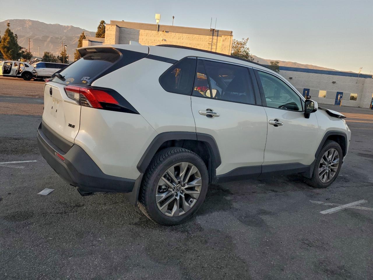 2022 TOYOTA RAV4