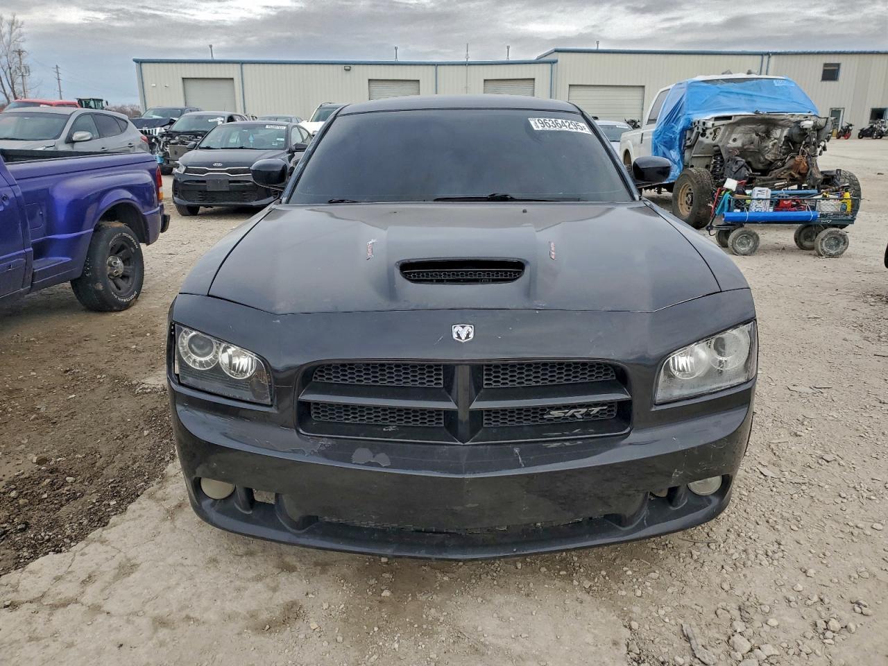 2010 DODGE CHARGER