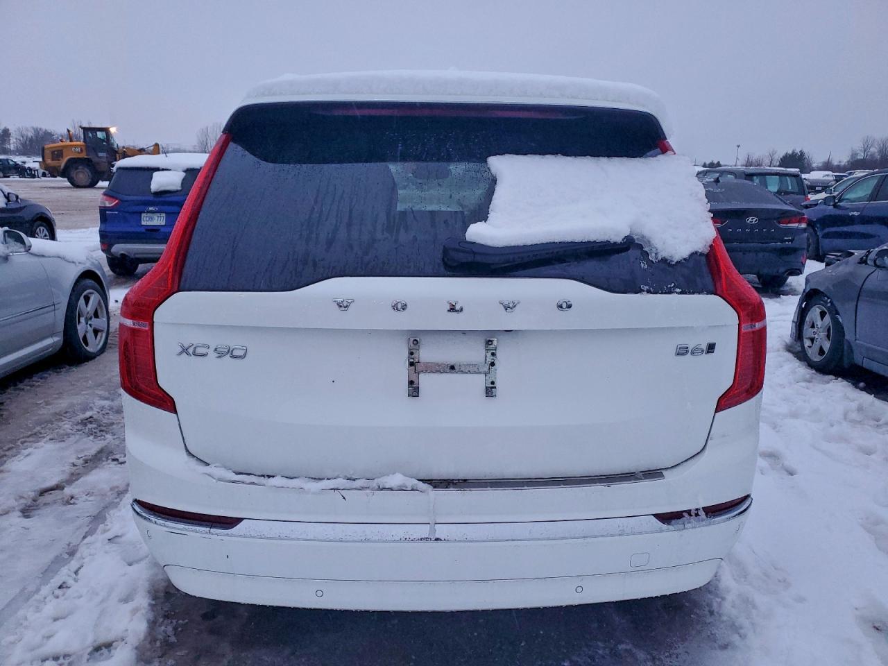 2024 VOLVO XC90