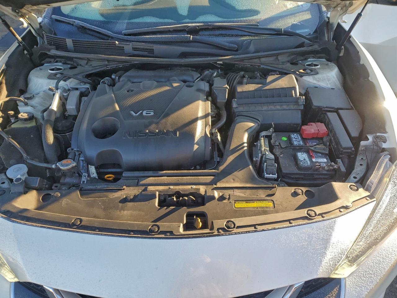 2017 NISSAN Maxima