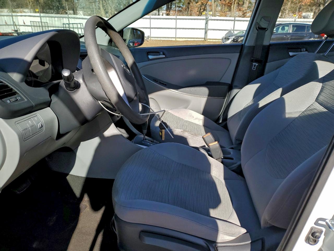 2016 HYUNDAI ACCENT