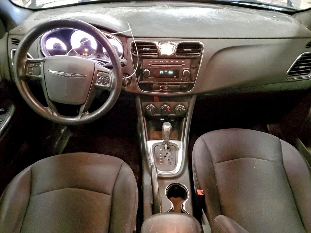 2013 CHRYSLER 200
