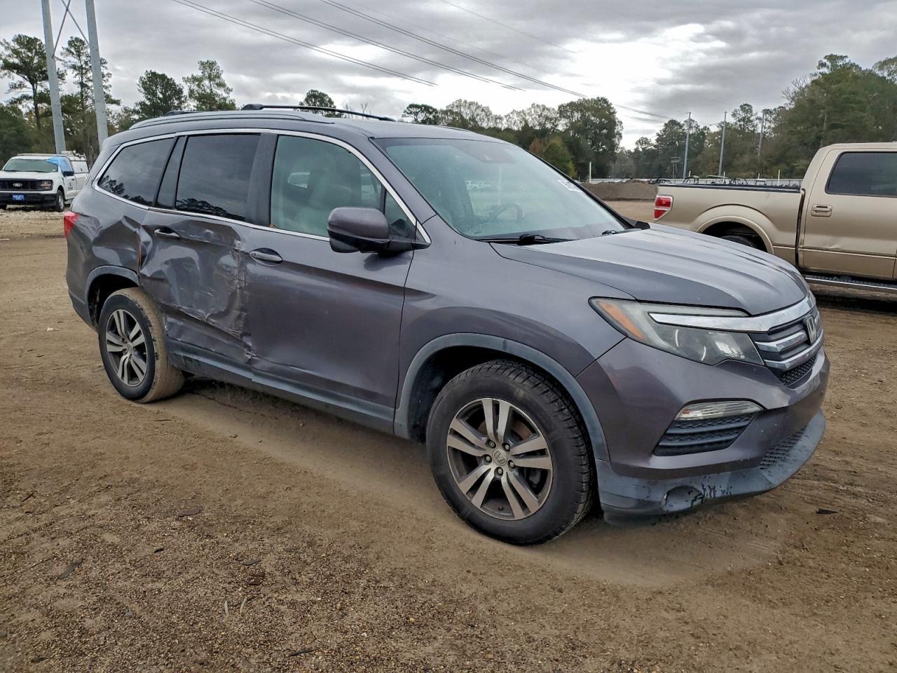 2017 HONDA PILOT