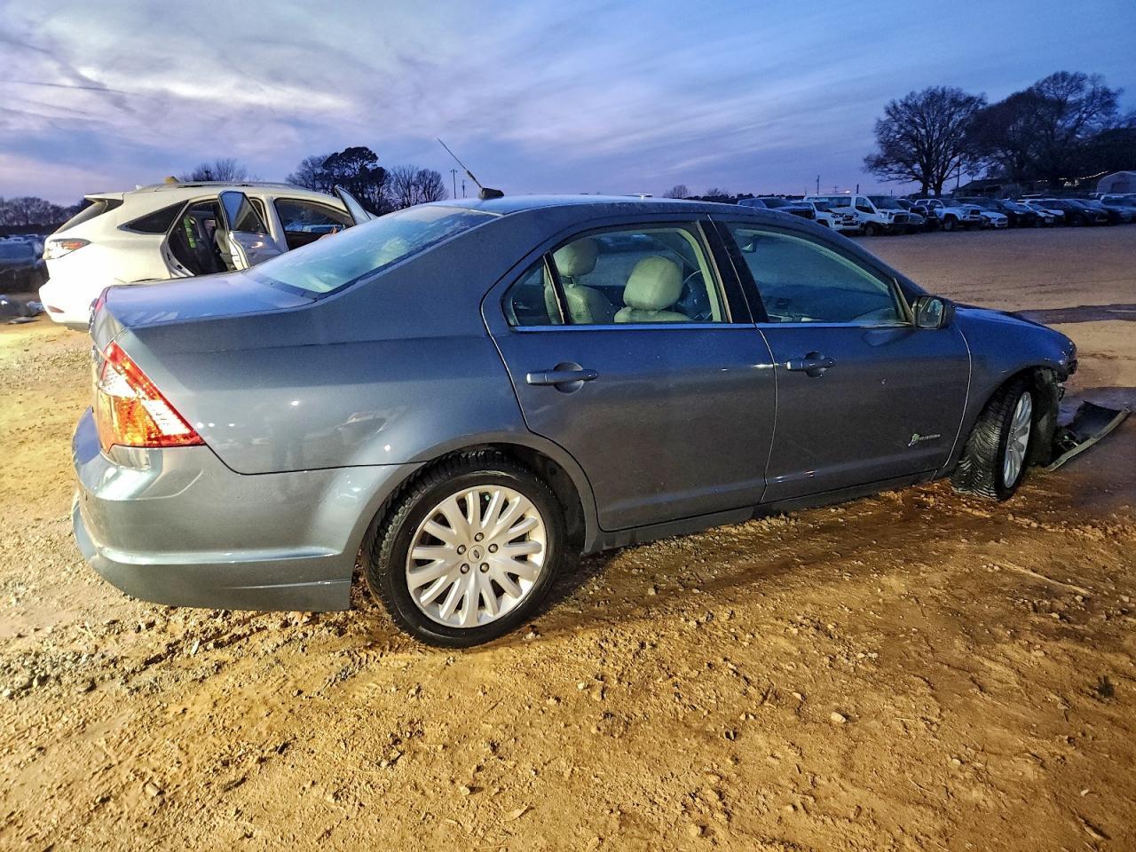 2011 FORD FUSION