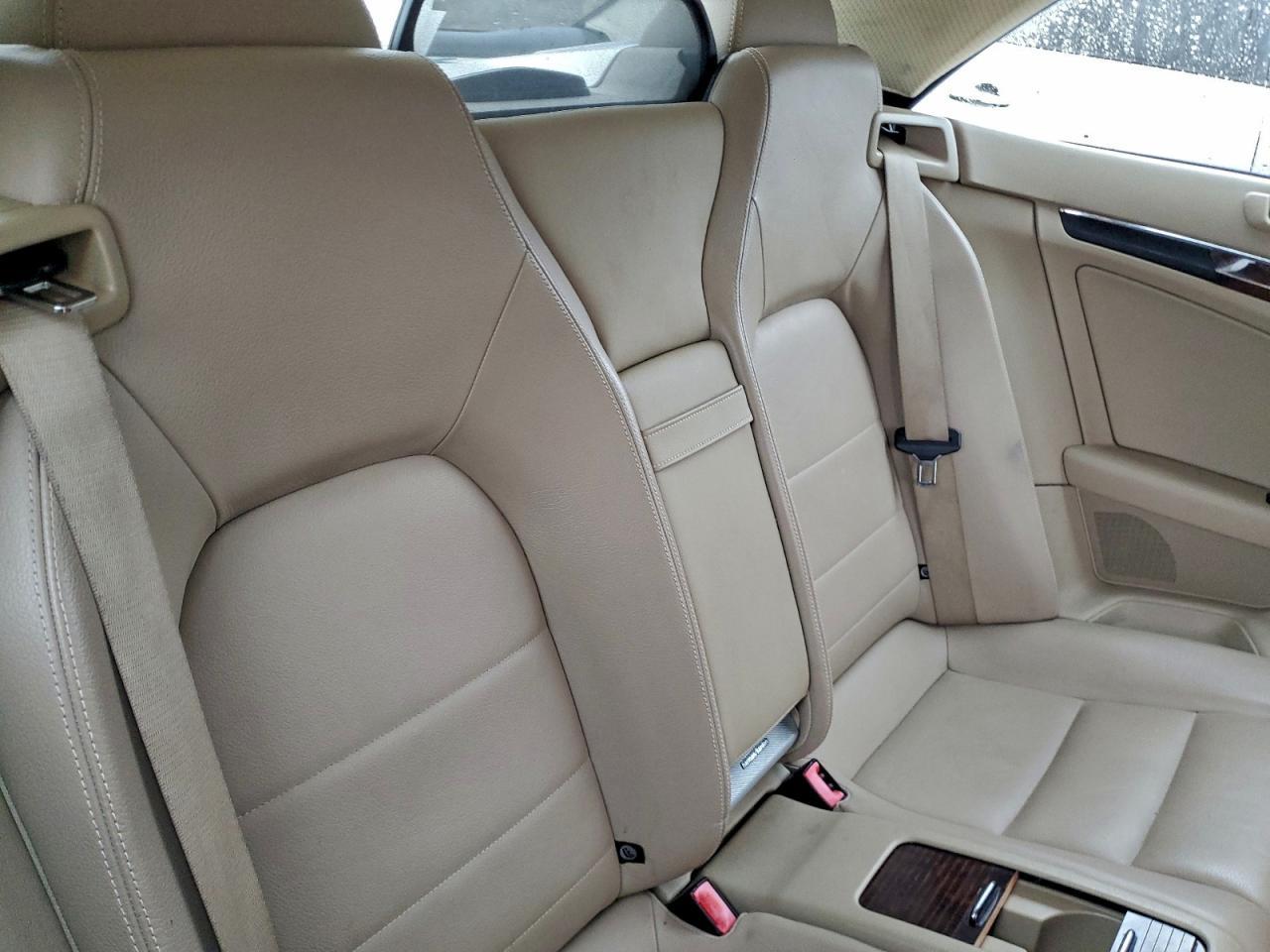 2011 MERCEDES-BENZ E-Class
