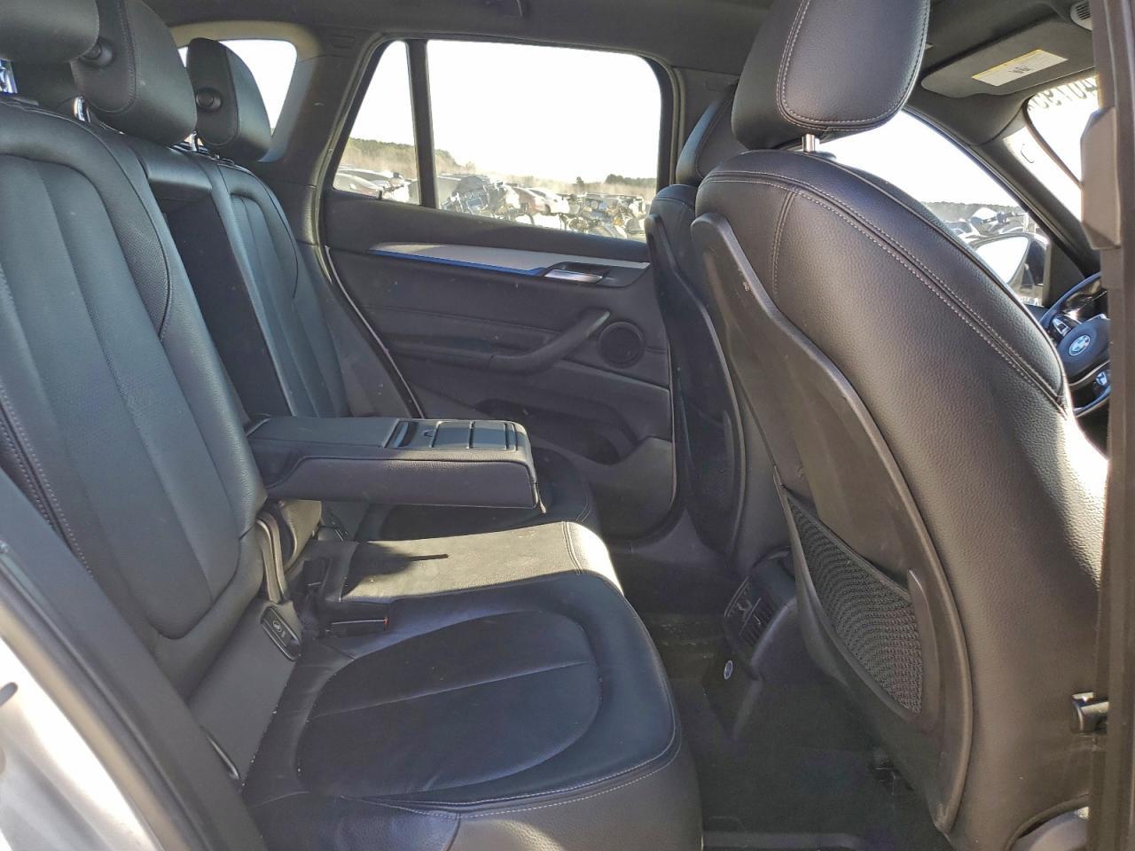 2016 BMW X1