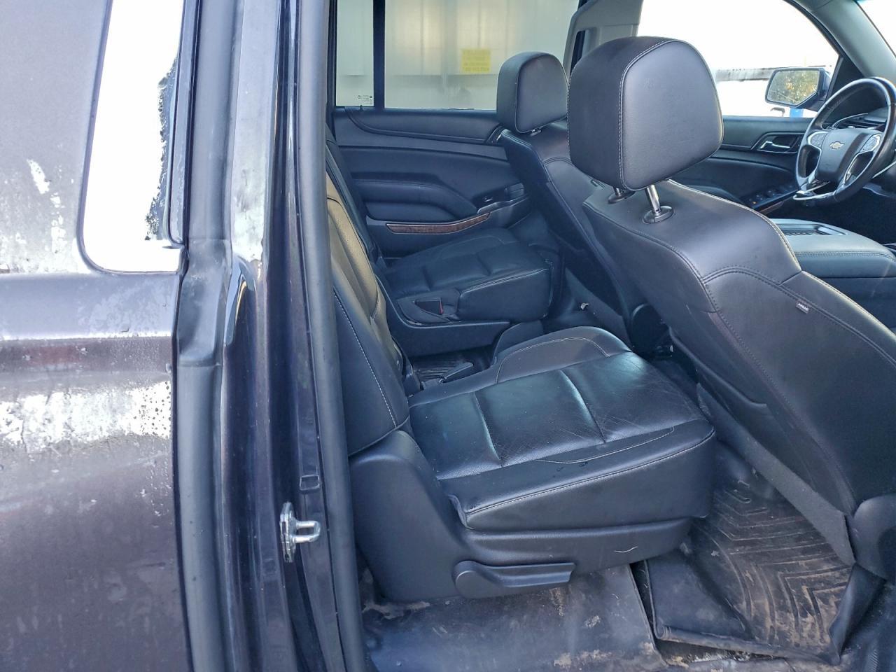2017 CHEVROLET Suburban