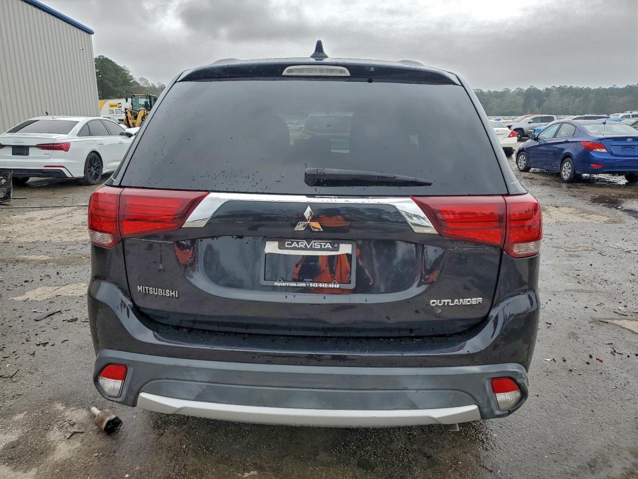 2018 MITSUBISHI outlander