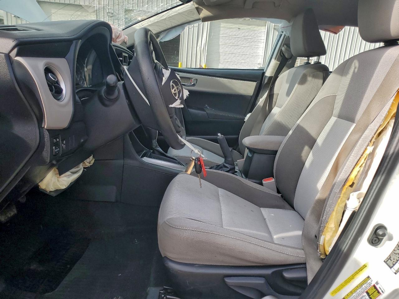 2017 TOYOTA COROLLA