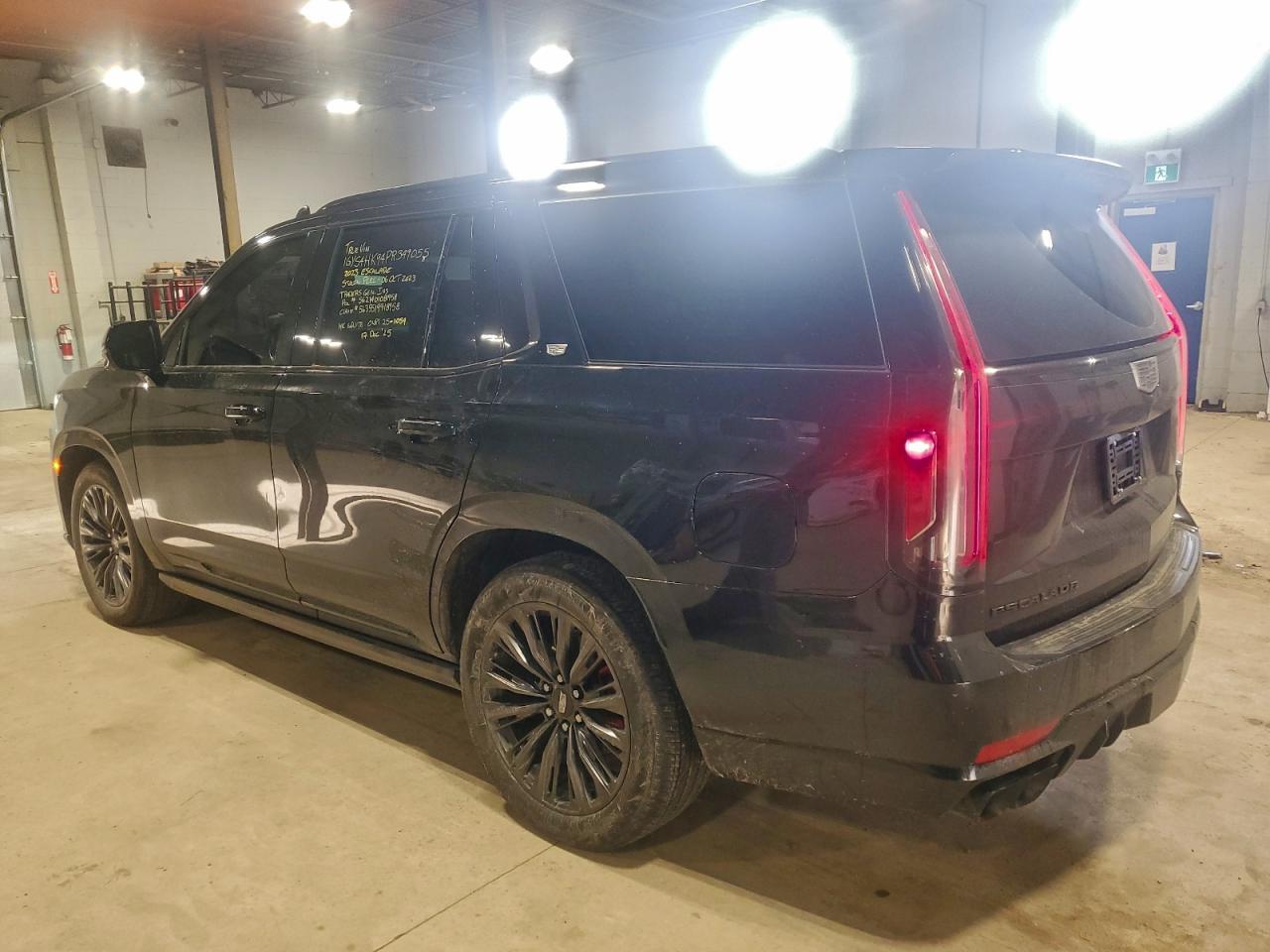 2023 CADILLAC ESCALADE