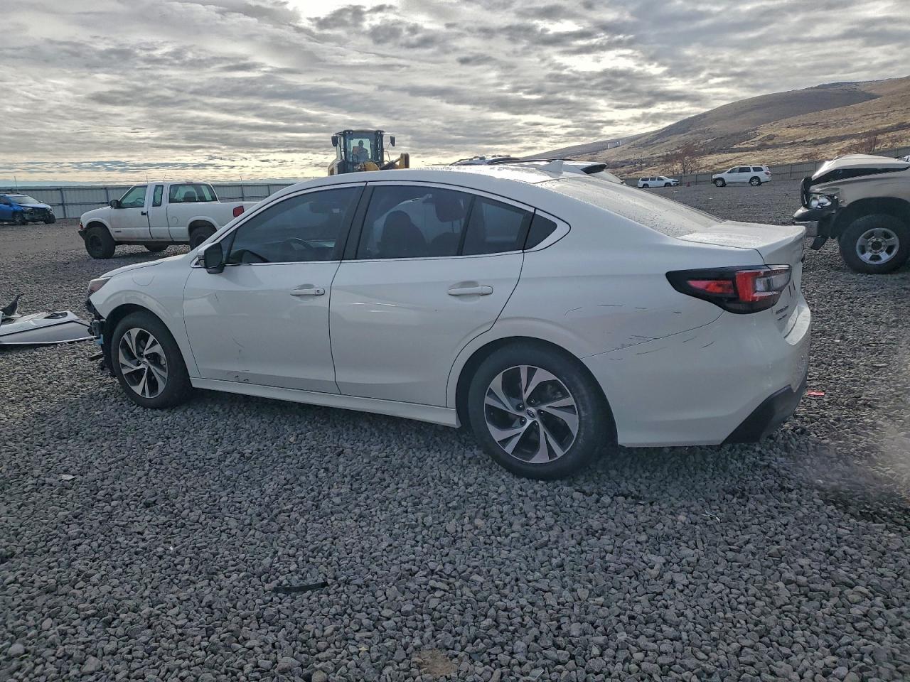 2022 SUBARU Legacy