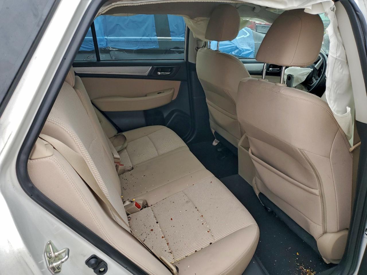 2017 SUBARU Outback