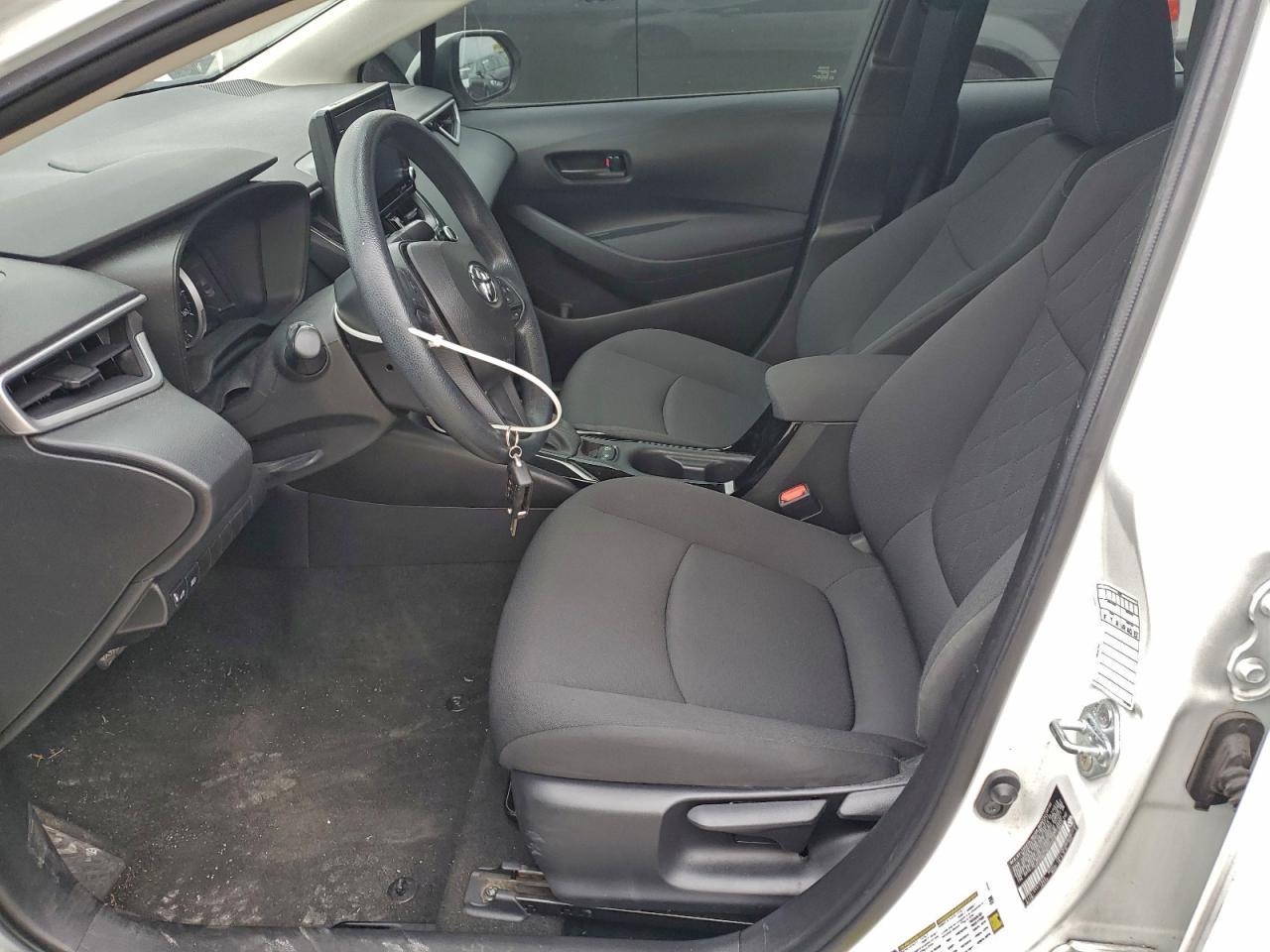2022 TOYOTA COROLLA