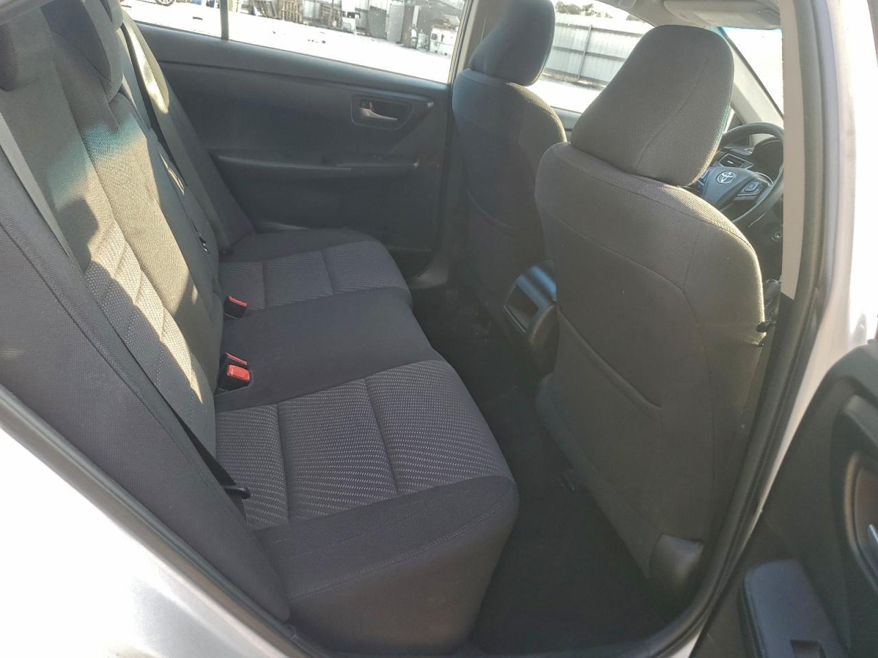 2016 TOYOTA CAMRY