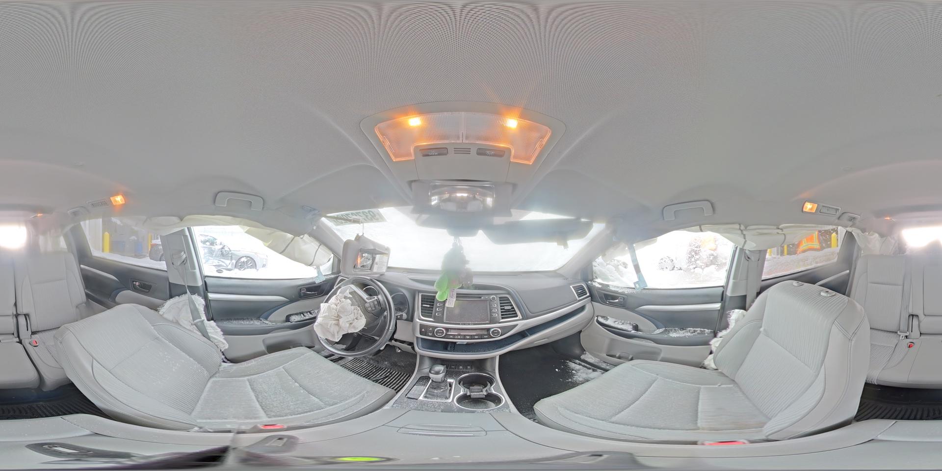 2018 TOYOTA HIGHLANDER