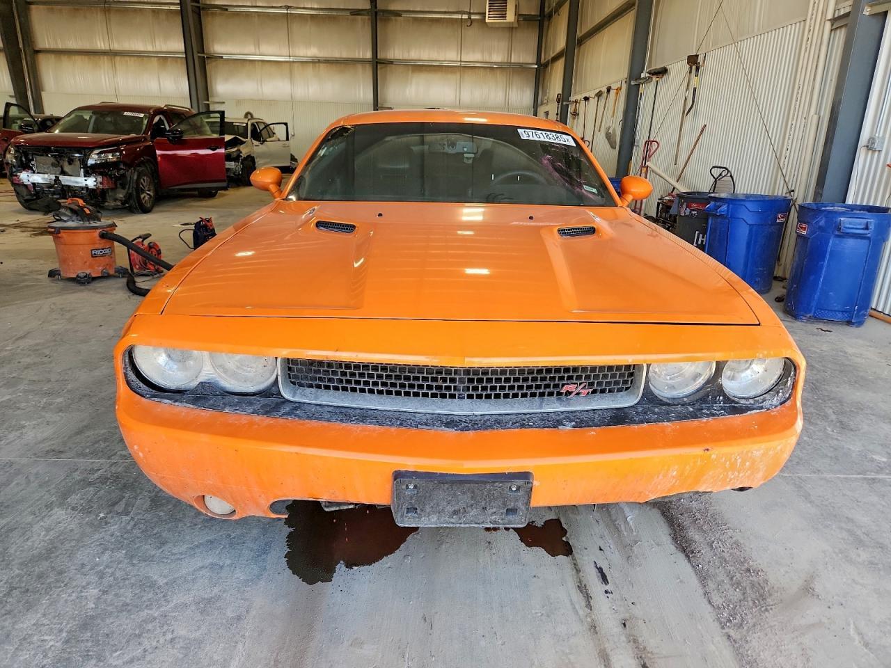 2014 DODGE Challenger