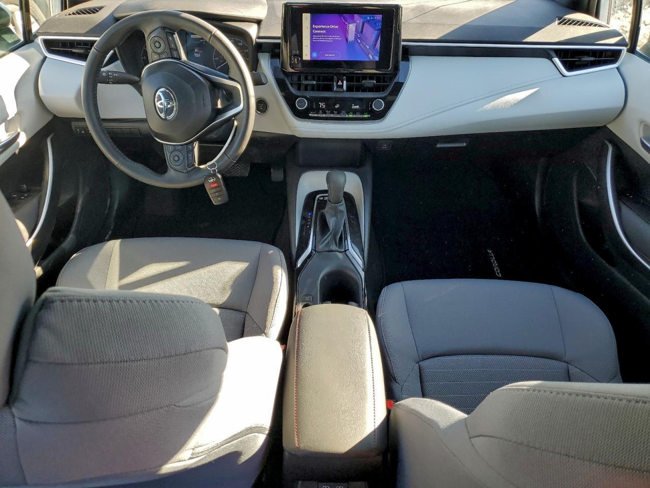 2025 TOYOTA COROLLA