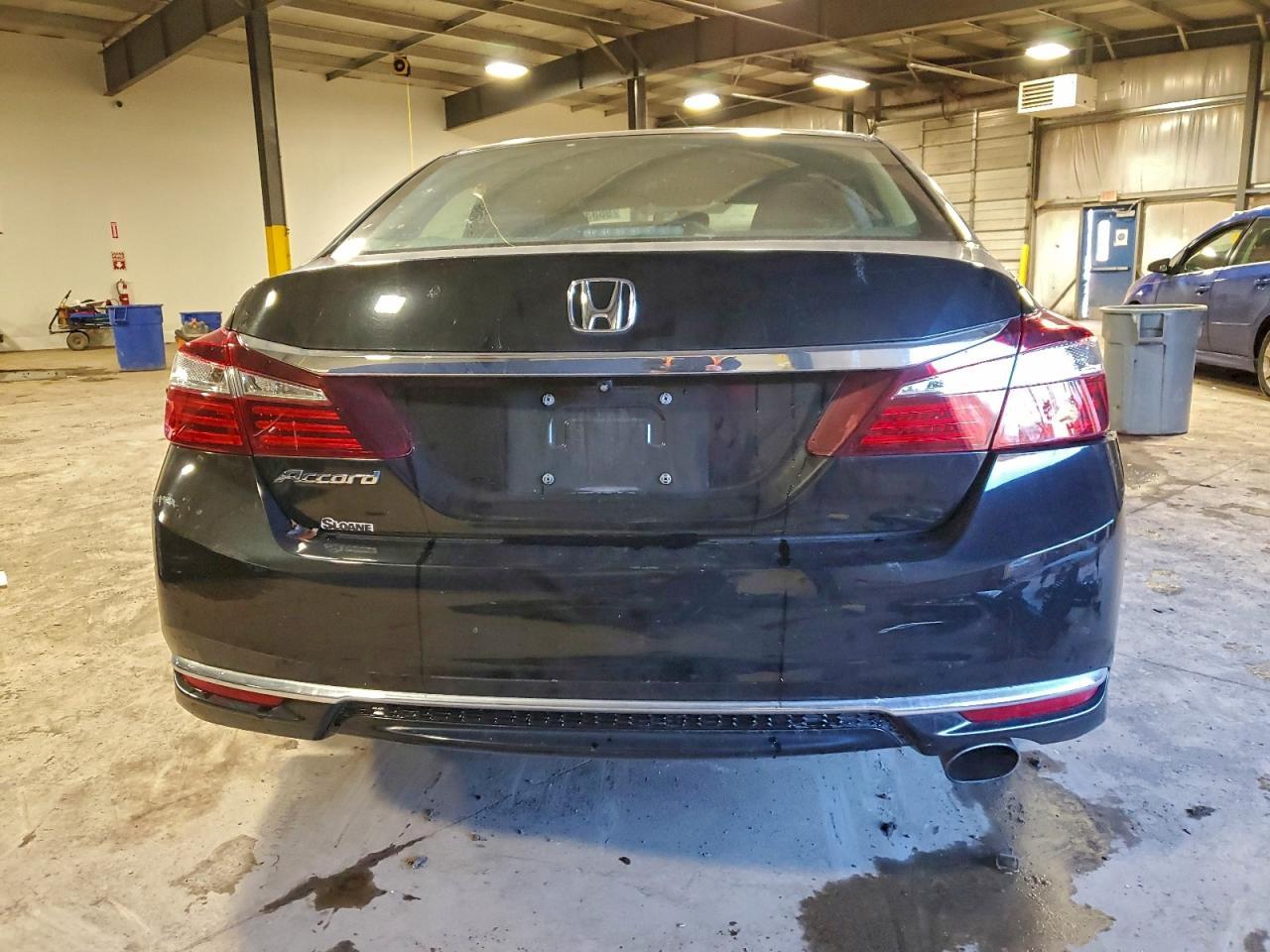 2016 HONDA ACCORD