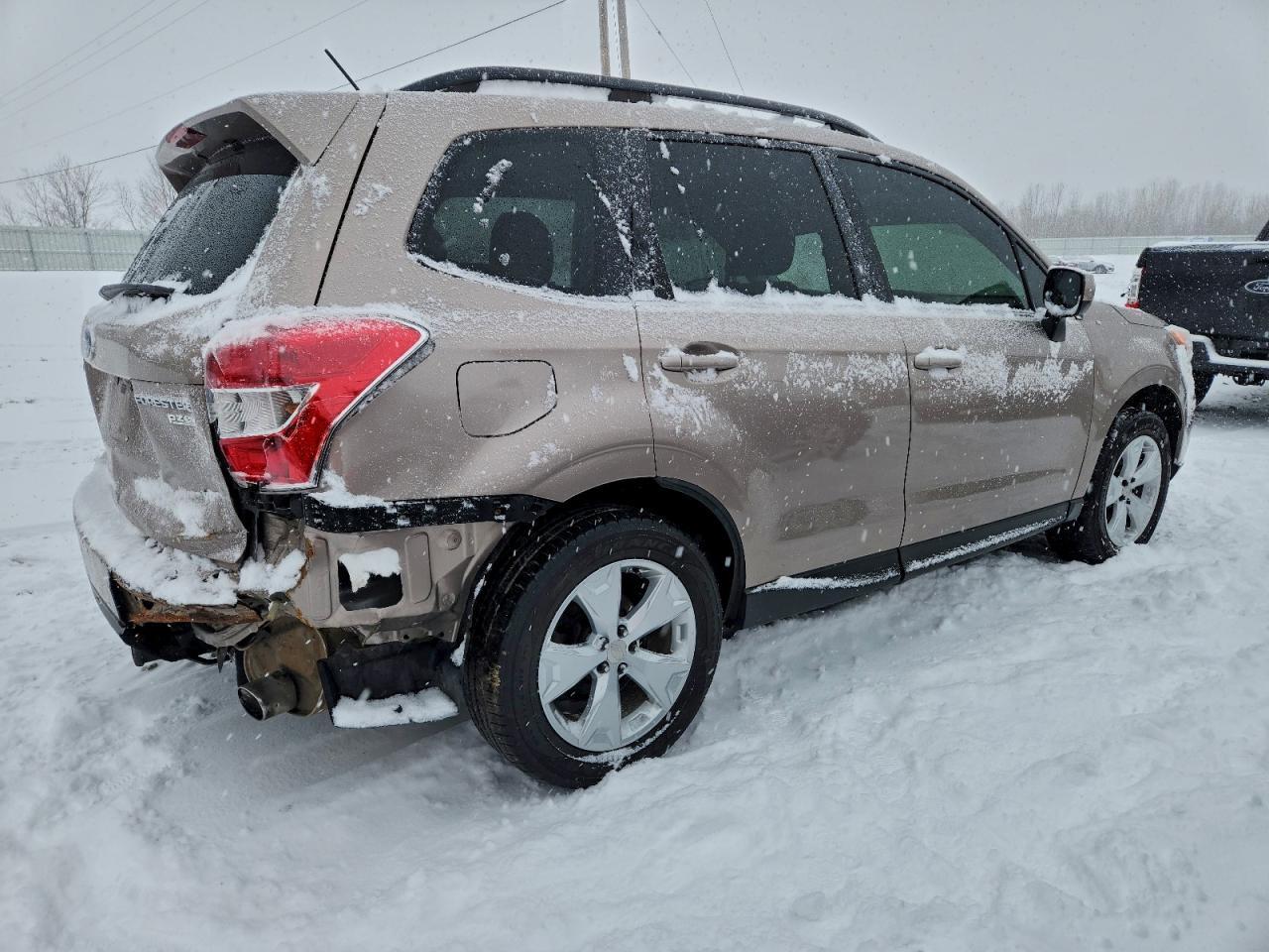 2015 SUBARU FORESTER