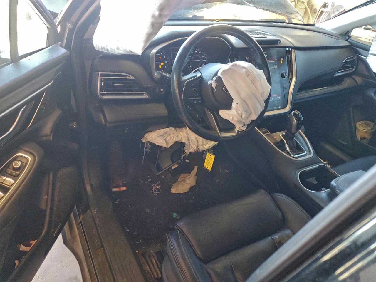 2020 SUBARU Outback