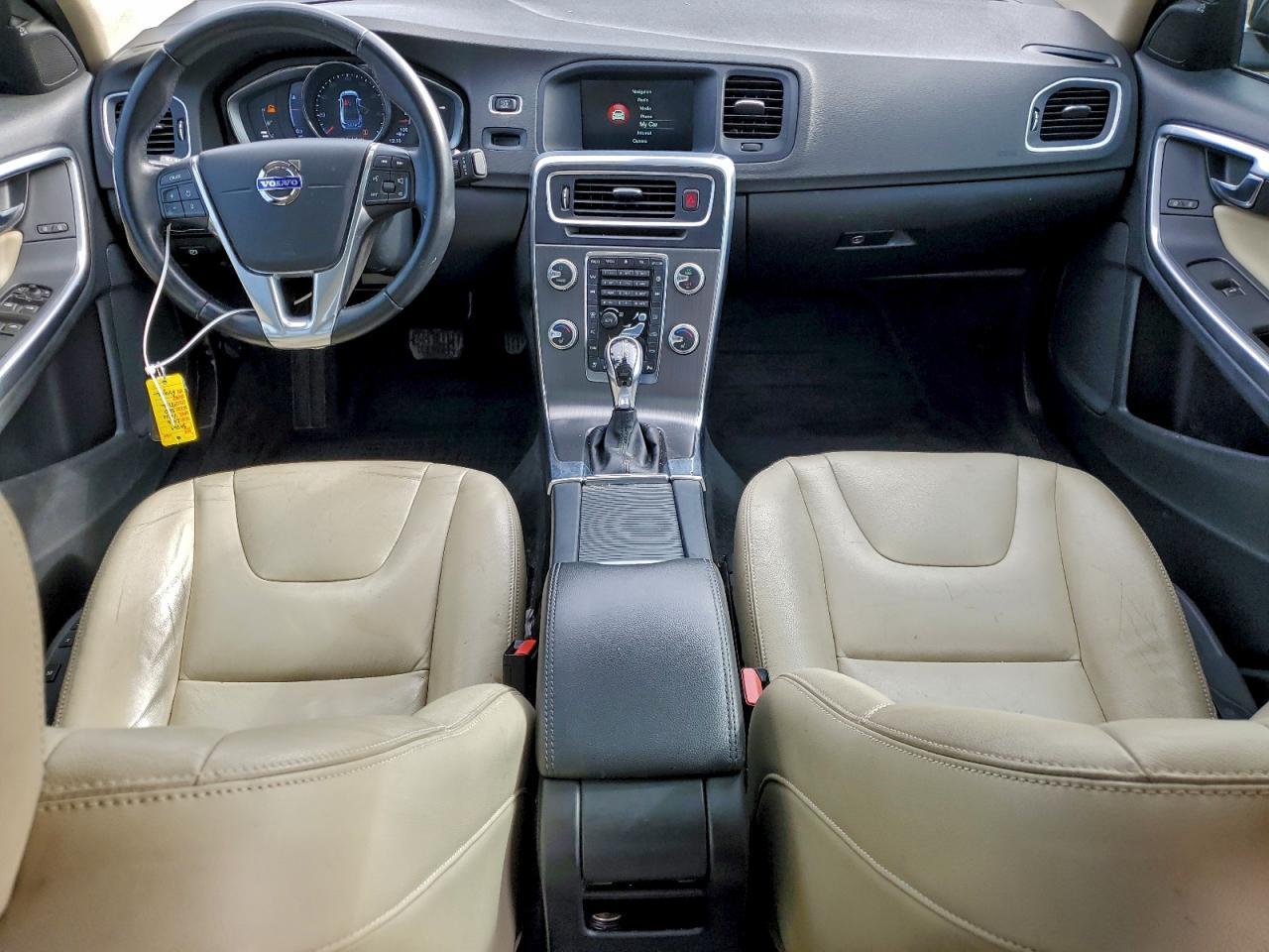 2016 VOLVO S60