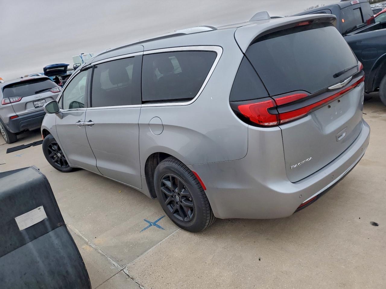 2021 CHRYSLER Pacifica