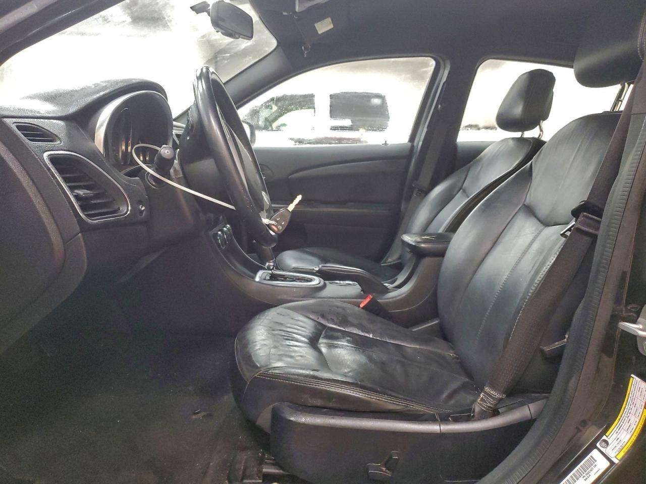 2014 CHRYSLER 200