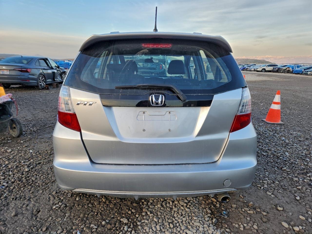 2012 HONDA FIT