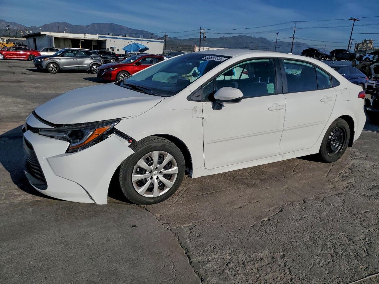 2025 TOYOTA COROLLA
