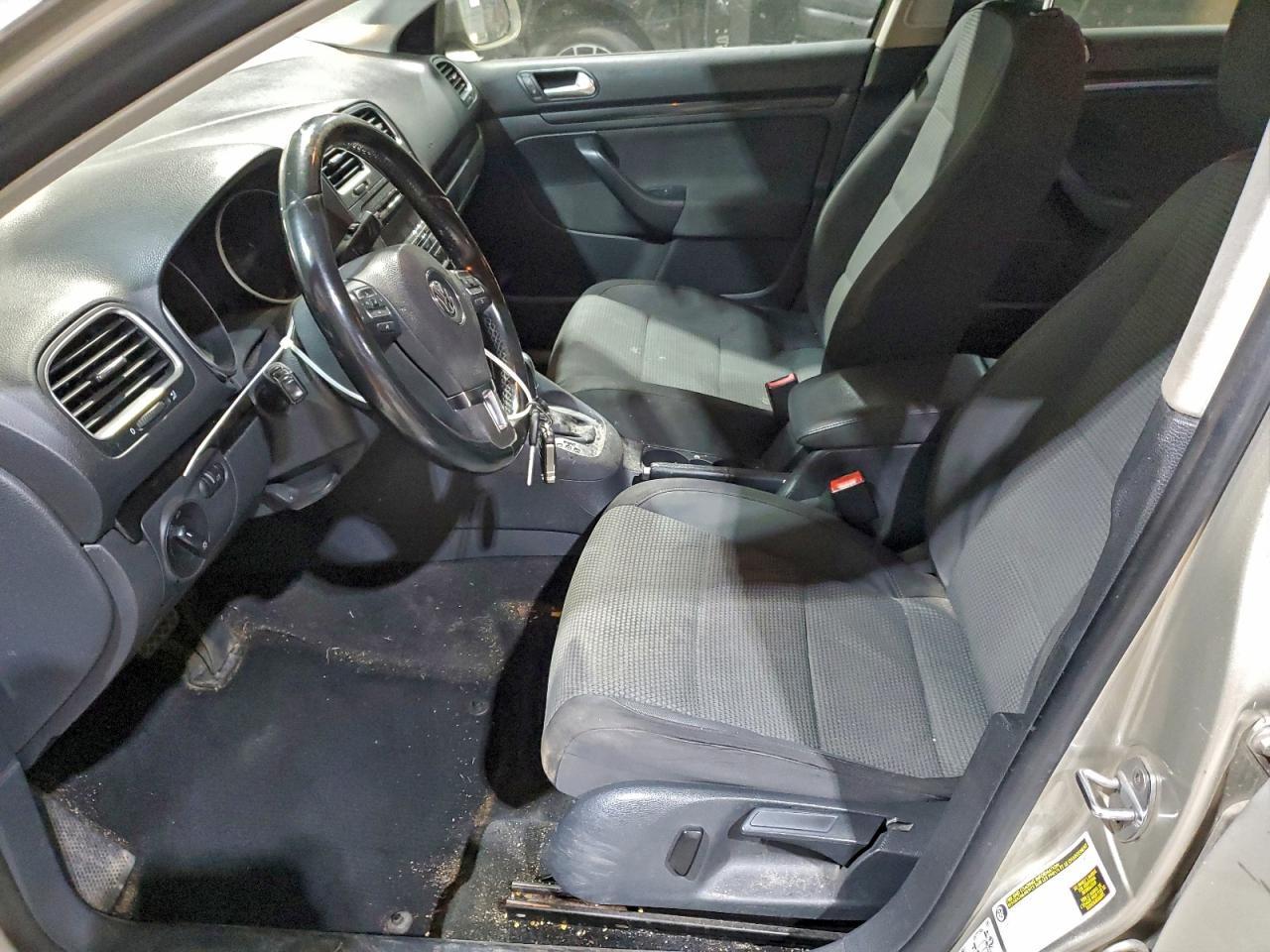2014 VOLKSWAGEN JETTA