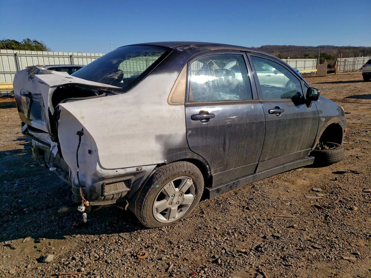 2003 SUZUKI Aerio