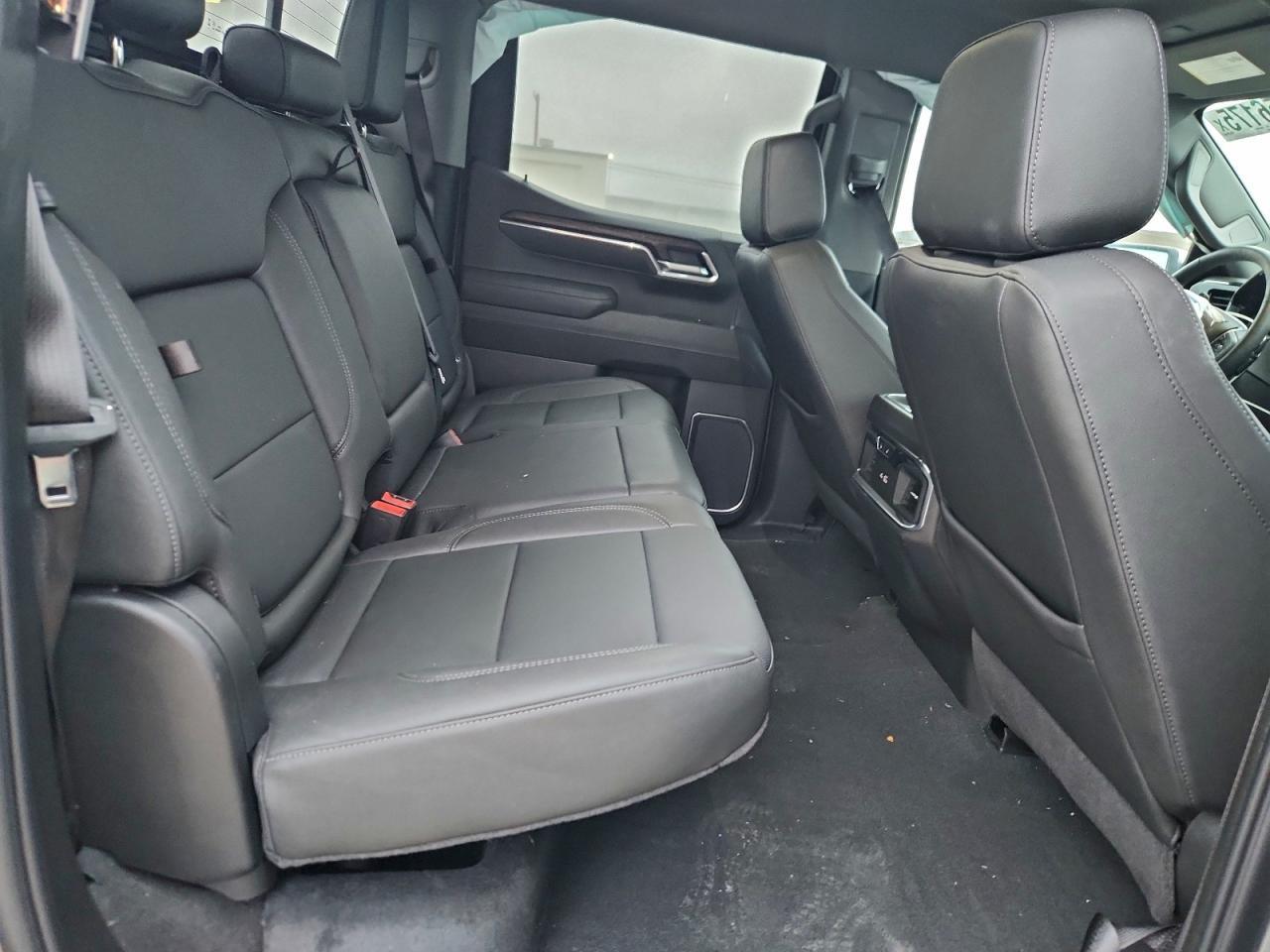 2025 GMC Sierra