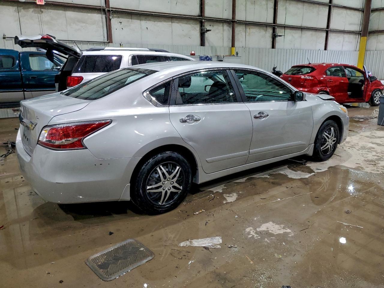2015 NISSAN ALTIMA