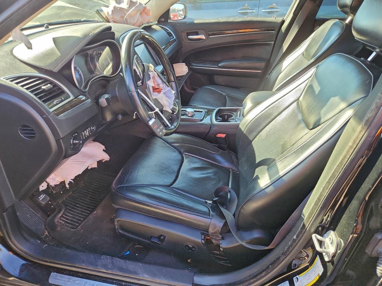 2016 CHRYSLER 300