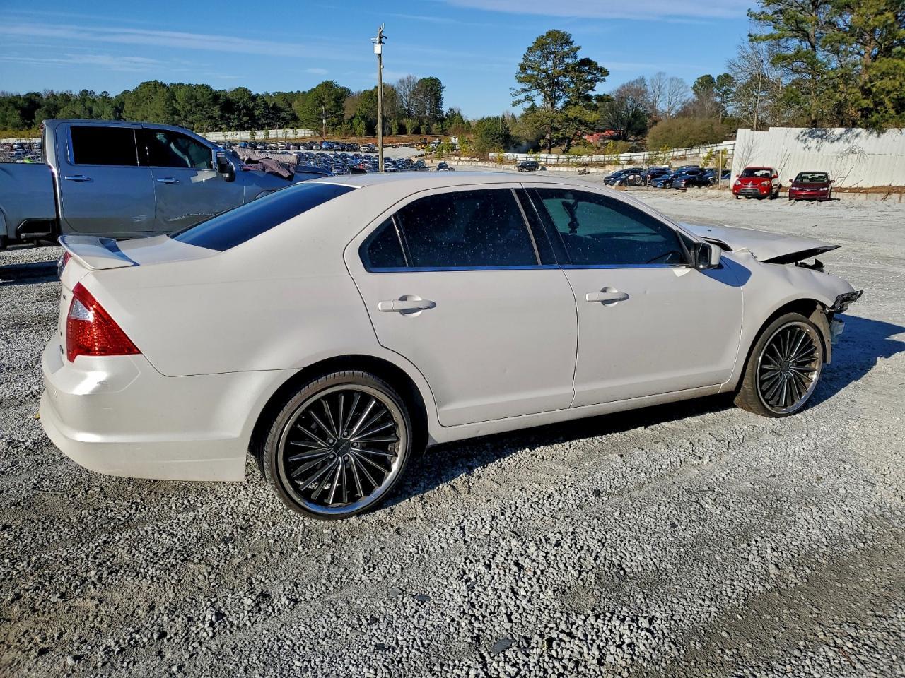 2010 FORD FUSION