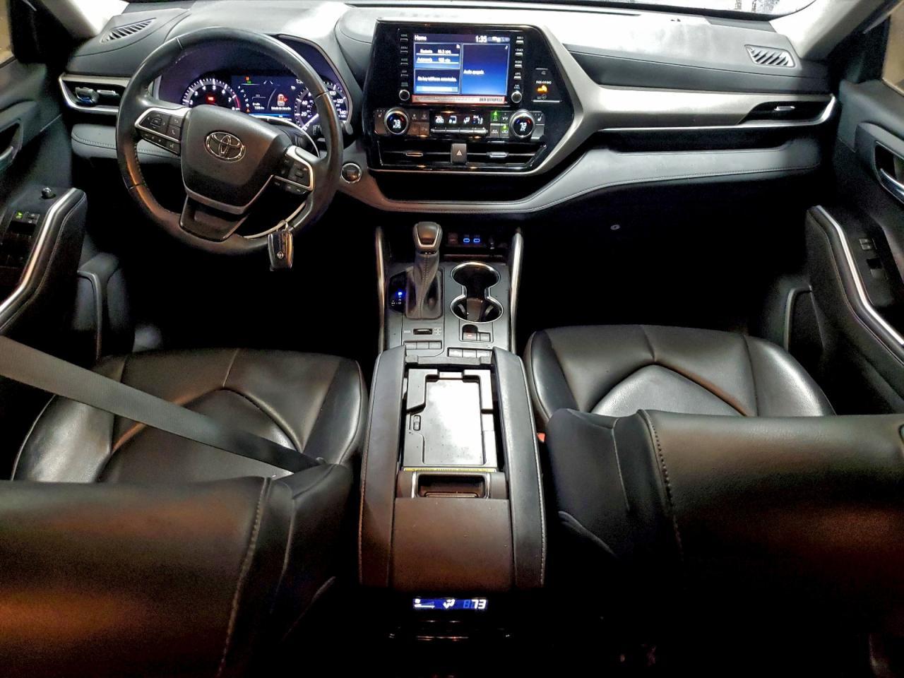 2022 TOYOTA HIGHLANDER