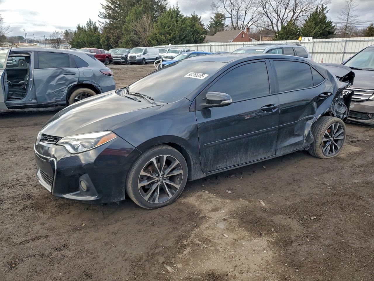 2016 TOYOTA COROLLA