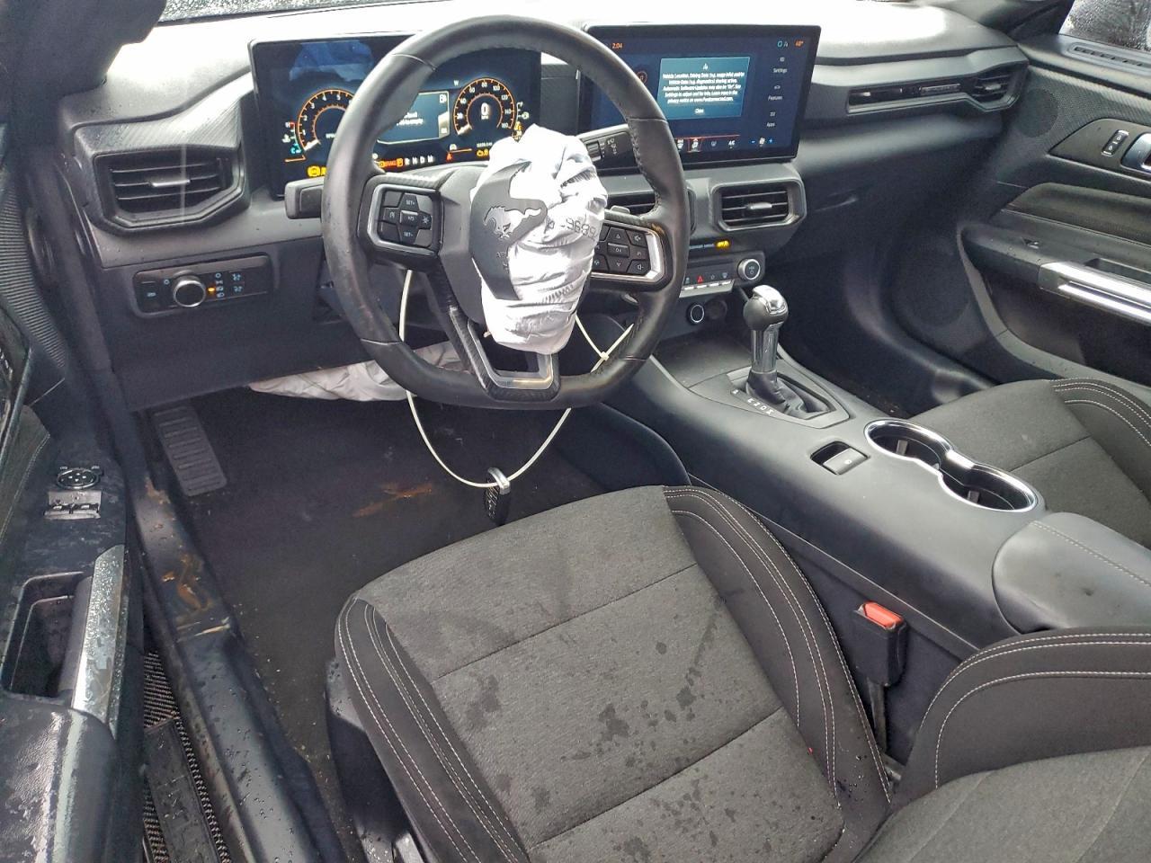 2024 FORD MUSTANG