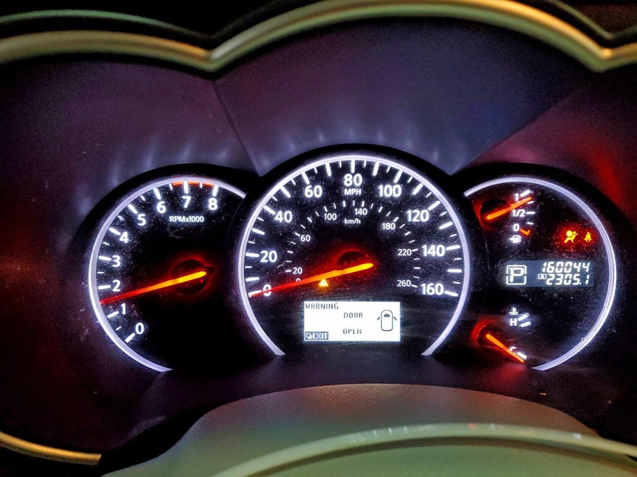 2013 NISSAN Quest