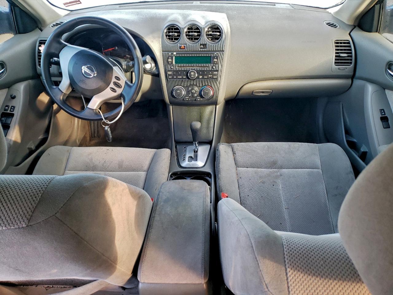 2009 NISSAN ALTIMA