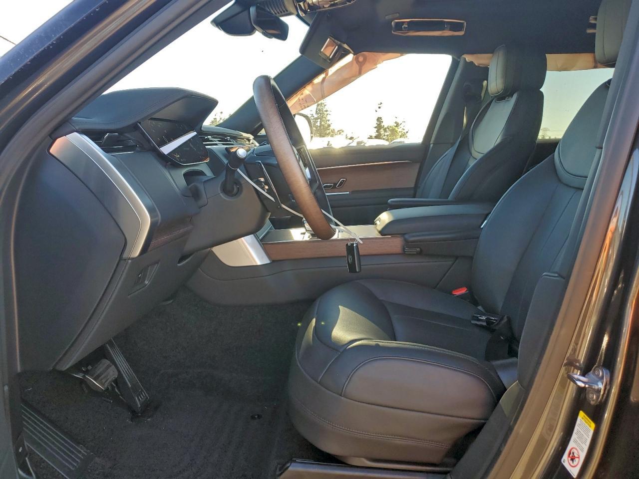 2025 LAND ROVER RANGE ROVER